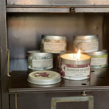 Load image into Gallery viewer, Candle, Scented, in Tin. 100% Nature Vegetable Soy Wax – 30 hours Burning Time. Clean Linen. VF