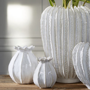Vase, 'Poppy Bud', Stoneware. Swedish Design. Off White. Medium