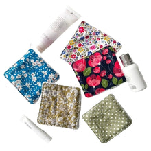 Load image into Gallery viewer, Washable Face Wipes, Handmade, 100% Cotton Outer, Bamboo Inner, 5 Pack. Floral Design.
