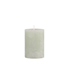 Load image into Gallery viewer, Candle, Rustic Pillar 40hrs burning time. Verte / Green
