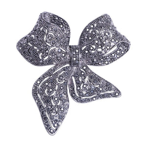 Brooch, Silver Coloured Metal with Pretty Rhinestone Style Bow Knot