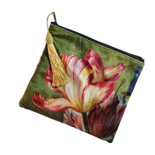 Load image into Gallery viewer, Purse with zip and tassell.  18x13cm. Velour printed fabric., Floral
